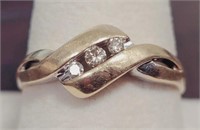 10K Gold & 3 Diamond Ring - Appraisal $600