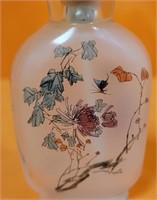 J - CHINESE REVERSE PAINTED SNUFF BOTTLE (A244)