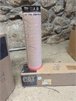 New old stock CAT air filter 222-9021 945