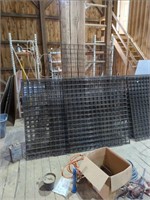 Eleven 6' x 4' wire sections