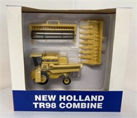 1/64 New Holland TR98 Combine
