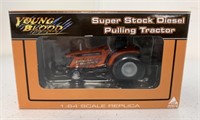 1/64 AGCO DT225 Pulling Tractor