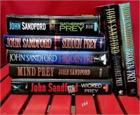 14 John Sandford Hardback Books (1)
