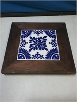 Blue and white tile hotpad 7x7 in