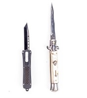 Lot of 2 Automatic Knives AKC / Microtech
