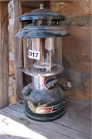 NEW OLD STOCK 1992 COLEMAN LANTERN NEVER USED