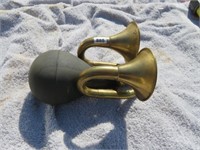 Brass Double Horn Vintage Horn