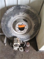 (T) (8) Lug Dually Wheel with Tire