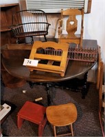 GROUP OF FURNITURE, INCLUDING MINIATURES