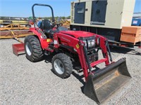 2017 Mahindra 1526 Wheel Tractor