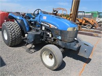 New Holland TB100 Wheel Tractor