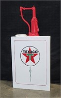Texaco Fuel Gas Station Oil Pump