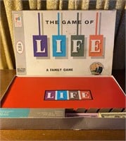 Milton Bradley Game of LIFE