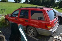 1999 Jeep Grand Cherokee Laredo 4WD, 4.0L L6 auto,