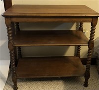 Wood Side Table with 1 Shelf