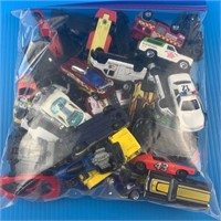 Gallon Bag of Cars Hot Wheels and other
