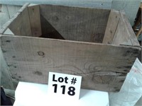 Old wooden box - 19 1/4 x 12 x 11