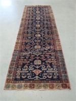 HAND KNOTTED WOOL RUNNER