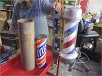 VINTAGE BARBER POLE WITH EXTRA INSERT