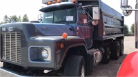 2000 Mack RB688S Dump Truck,