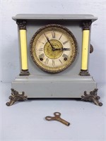 Vintage E. Ingraham Co. Bristol Mantle Clock