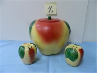 Apple Cookie Jar w/ Lid, Large Salt & Pepper