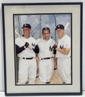 (T) Legends Never Die New York Yankees Yogi