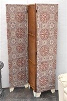 Fabric & Wicker Room Divider Tri-Fold Screen