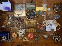 Large Grouping of Collectables/Jewelery