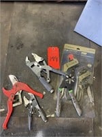 Box lot ratcheting hand tools