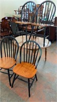 Round Dinette Table with 4 Chairs