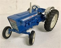 1/16 Ford 5000 Repainted Tractor