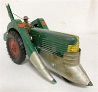 1/16 Oliver 7 Tractor with 2 Row Corn Picker