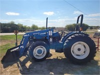 New Holland TN75 Tractor w/loader
