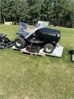 Murray Lawn Mower/Tractor, 16.5HP, 42", 6-Speed
