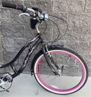 130 - SCHWINN GIRL'S BICYCLE (G1)