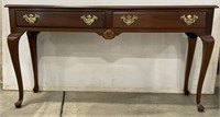 (X) Davis Cabinet Company Wood Accent Table w/