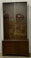 (AV)
Wooden Gun Display Cabinet 
Cabinet and