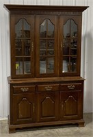 (AV)
Wooden China Cabinet and Lighted Hutch with