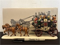 Department 56 Heritage Village Holiday Coach