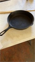 Wagner Ware 1058 Cast Iron Skillet 10.5"