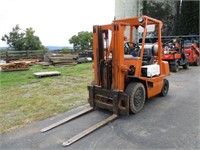 Toyota Mo. 42-4FG25 Pneumatic Tire Forklift,