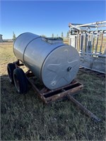 500 Gal Water Tank on Trailer