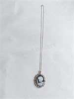 .925 Cameo Garnet Necklace w Link Chain