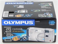 Olympus D-340R Camera with Box