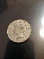 1922 D silver peace dollar