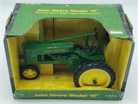 1/16 Scale Ertl John Deere Model H Tractor