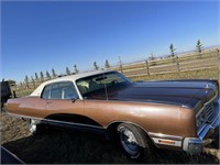 1973 Chrysler New Yorker 2 Door Car