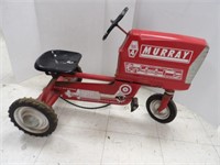 Vintage Pedal Tractor, Murray, chain driven