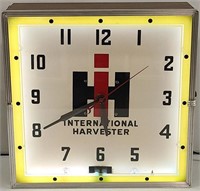 IHC Vintage Neon Clock